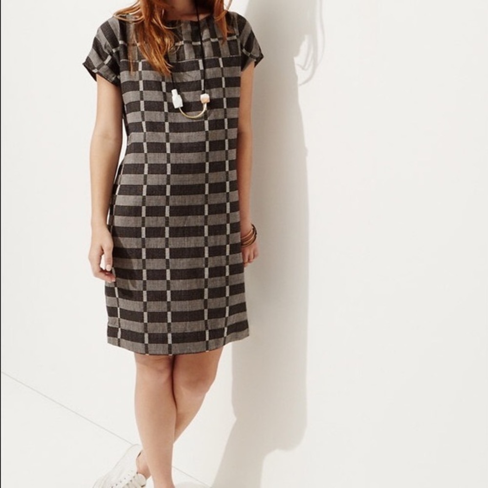Woven Lou & Grey Alameda Shift Dress